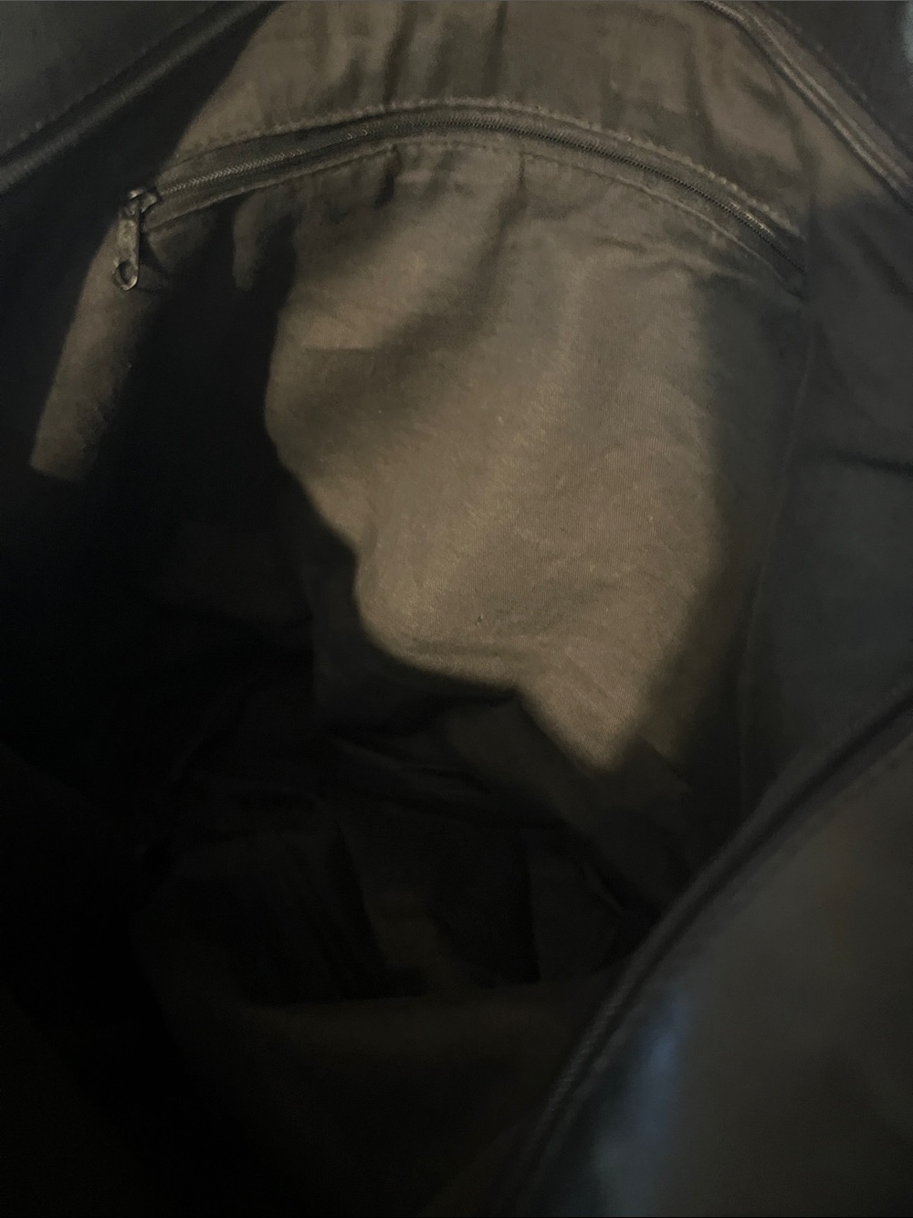 Classic Black Leather Tote Bag - Women - Picture 5 of 9